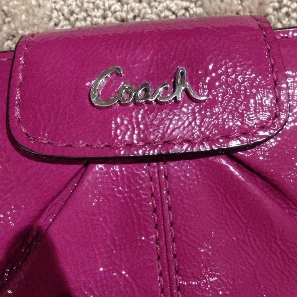Coach wallet - Picture 2 of 4