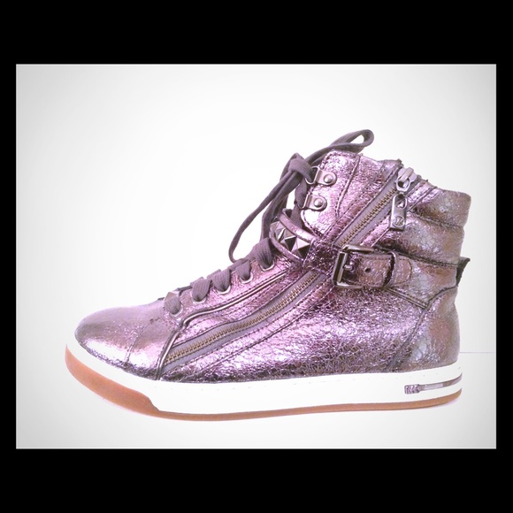 Michael Kors High Top Sneaker