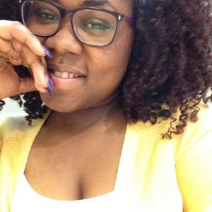 Meet your Posher, Toni