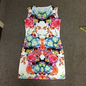 NWOT floral bodycon dress