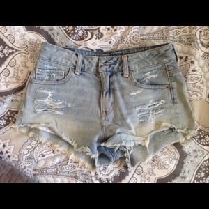 American Eagle high waisted shorts