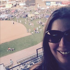 Meet your Posher, Melissa