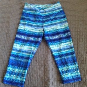 Tillys full tilt active crop pants