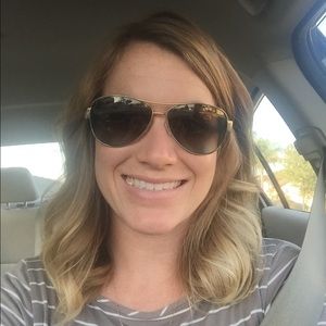 Meet your Posher, Amanda