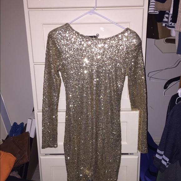 GOLD SEQUIN LOW BACK MINI DRESS SIZE US SIZE 4 NWT - Picture 4 of 4