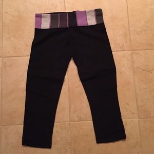 Lulu Lemon Wonderunder Crops