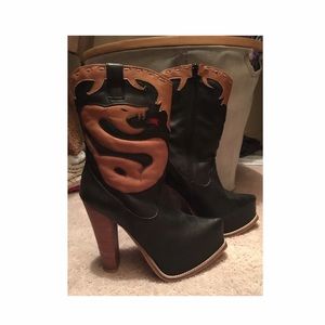 Jeffrey Campbell snake boots