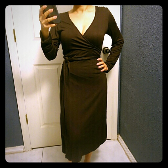 Banana Republic chocolate brown wrap dress