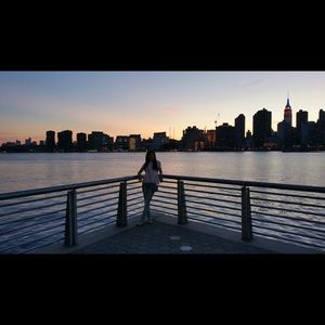 Meet your Posher, Niloufar