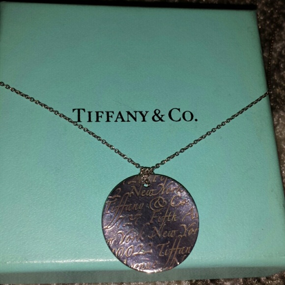 AUTHENTIC ~ Tiffany&Co. Note necklace