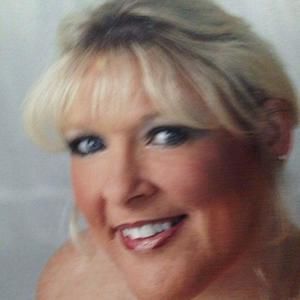 Meet your Posher, Twila