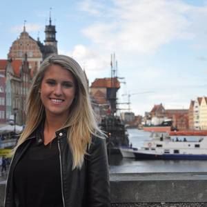 Meet your Posher, Gabi