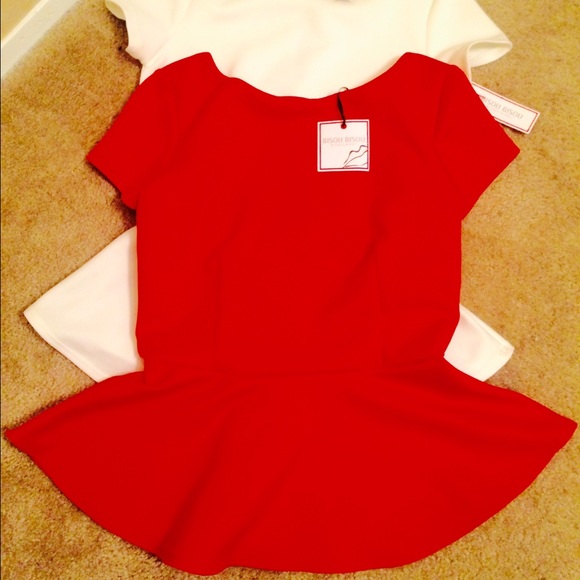 2 Cute classy bisou bisou tops very professional