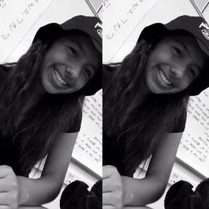 Meet your Posher, Lorena