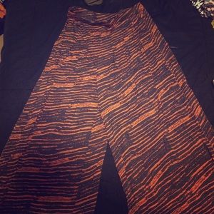 Casual wide legged printed pant