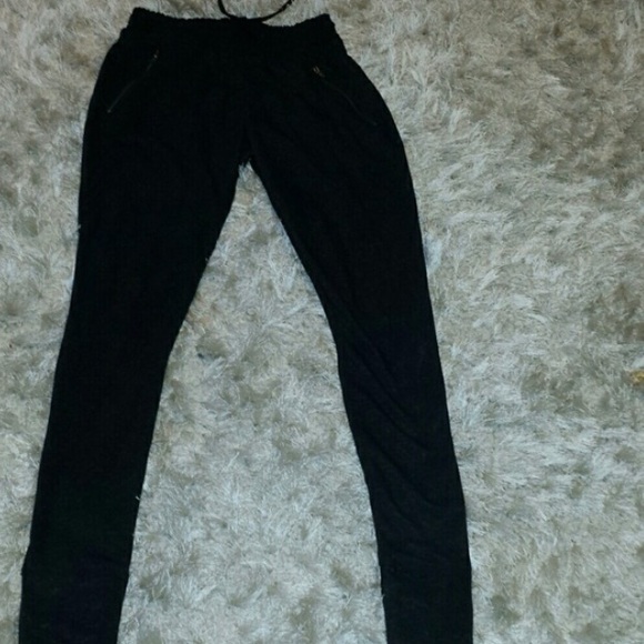 Black stretch pants