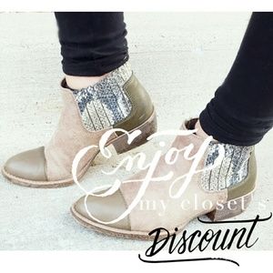 Take 10% off 4 items!