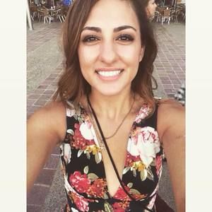 Meet your Posher, Christy