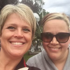 Meet your Posher, Candice