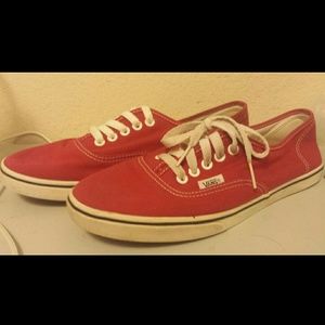 Red Vans Lo Pro