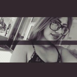 Meet your Posher, Marlayna