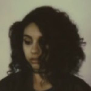 Meet your Posher, Cynthia