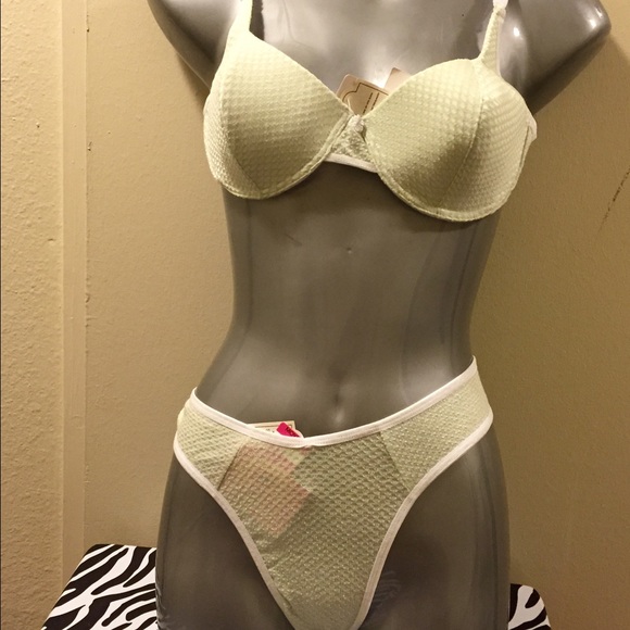 Bra & Pantie Set