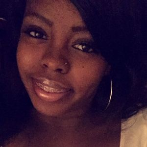 Meet your Posher, Brandi