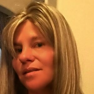 Meet your Posher, Anne