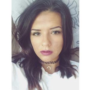 Meet your Posher, Talia