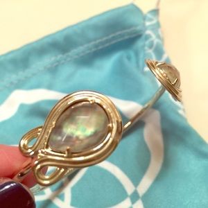 Kendra Scott bracelet