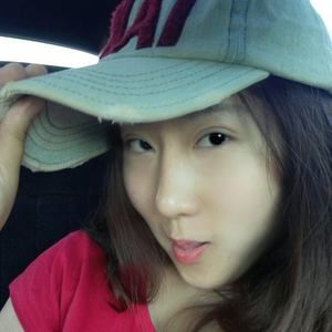 Meet your Posher, Vicky