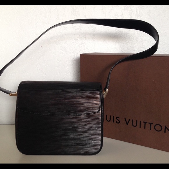 LOUIS VUITTON
Epi Leather Handbag Shoulder Bag - Picture 1 of 4
