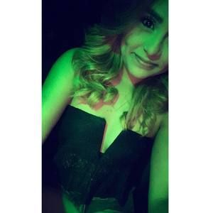 Meet your Posher, Isabel