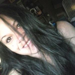 Meet your Posher, Angie