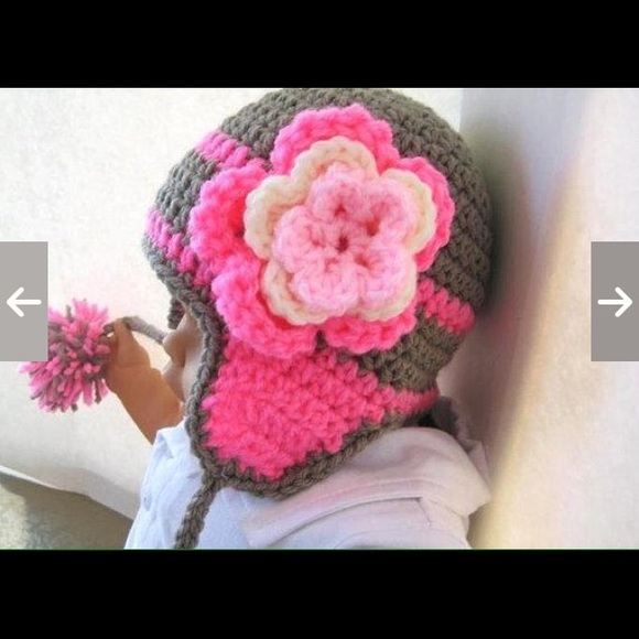 Flower beanie