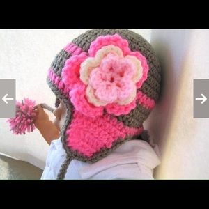 Flower beanie