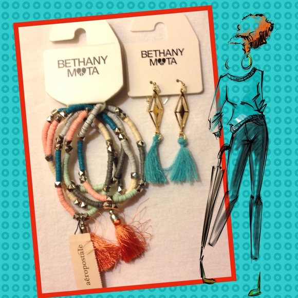 🆕Bethany Mota Tassel Bracelet & Earring Set - Picture 1 of 2