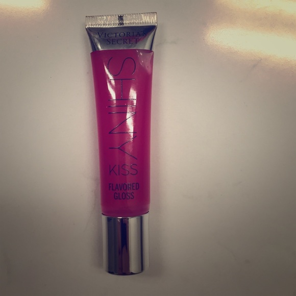 Victoria's Secret  gloss (PLS BUY ME!!!)