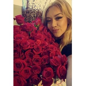 Meet your Posher, Karry