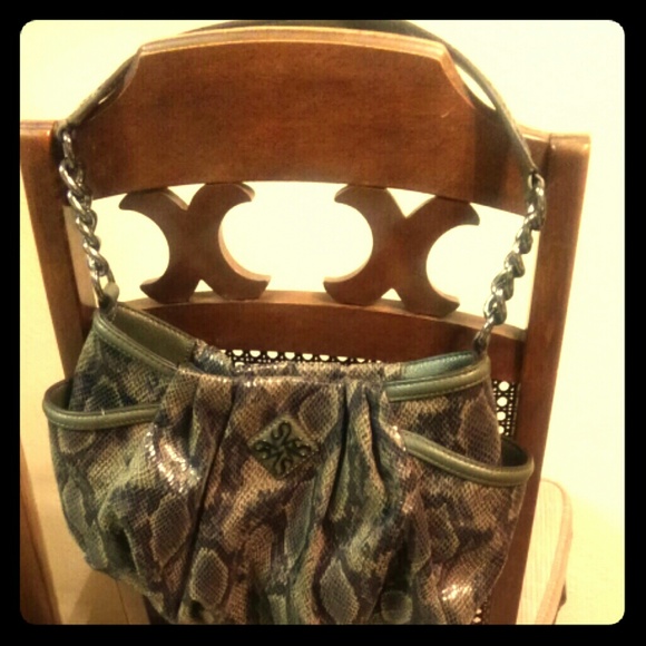 Vera Wang Handbags - Vera Wang bag