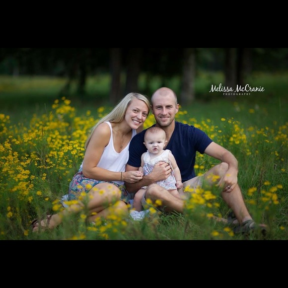 Meet your Posher, Hallie - Picture 1 of 1