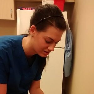 Meet your Posher, Alyssa