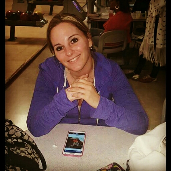 Meet your Posher, Haley