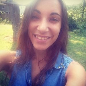 Meet your Posher, Jasmine