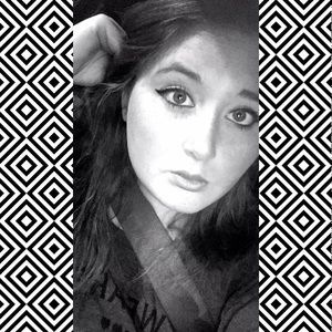 Meet your Posher, Geneva