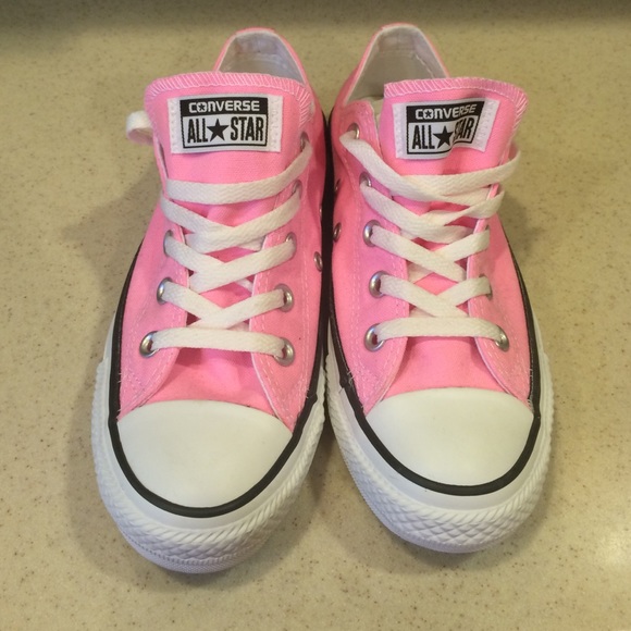 Pink converse
