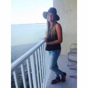 Meet your Posher, Kellie