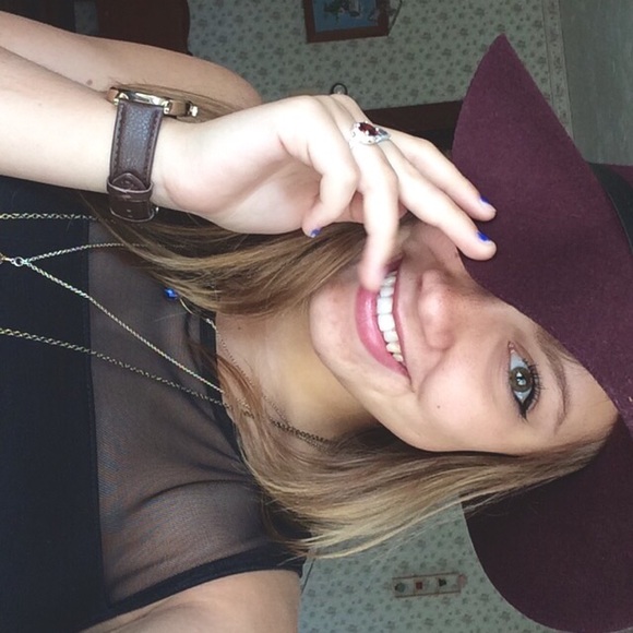 Meet your Posher, Katherine