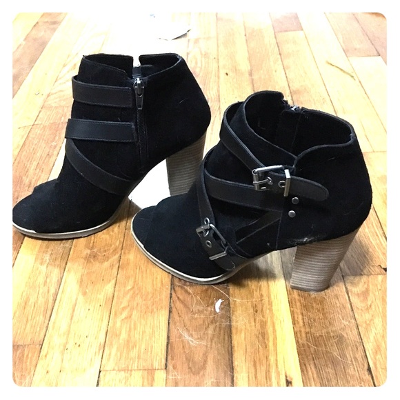 Dolce Vita Heeled peep toe shoes